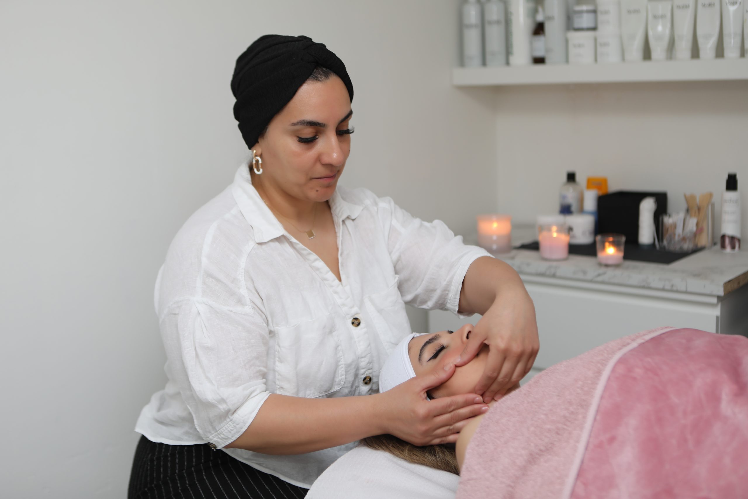 Karizmabeauty.nl - Bindweefselmassage